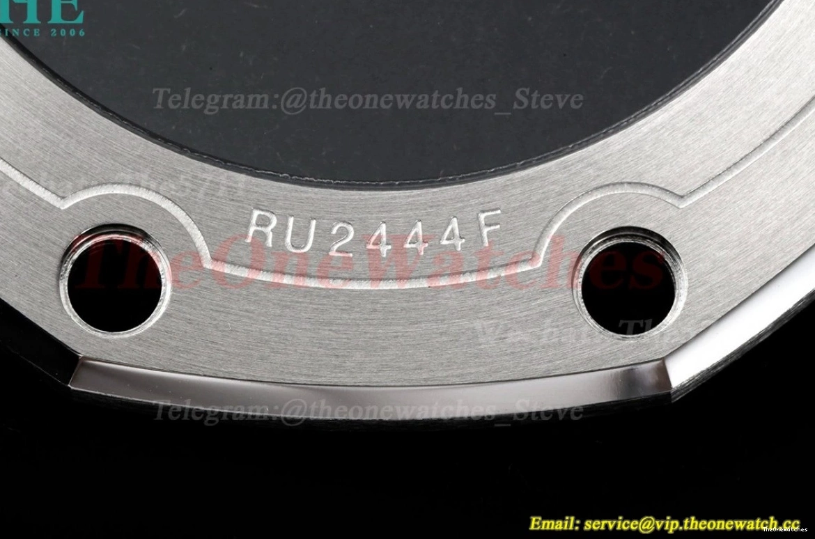 42mm Royal Oak BF 15720 Stk SS Offshore A4308 Green Diver RU 0302